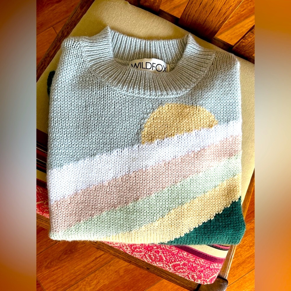 NWOT Wildfox Retro Sunshine Horizon Sweater - S